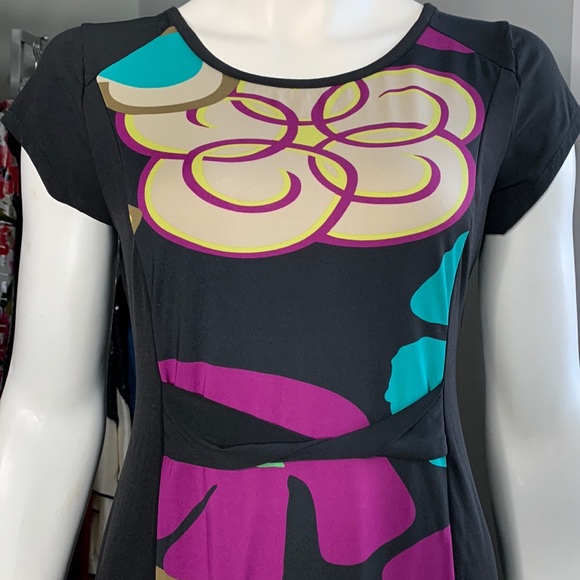 Beautiful Women Casual Dress Floral Print Strectchy Medium 8 - Picture 4 of 9